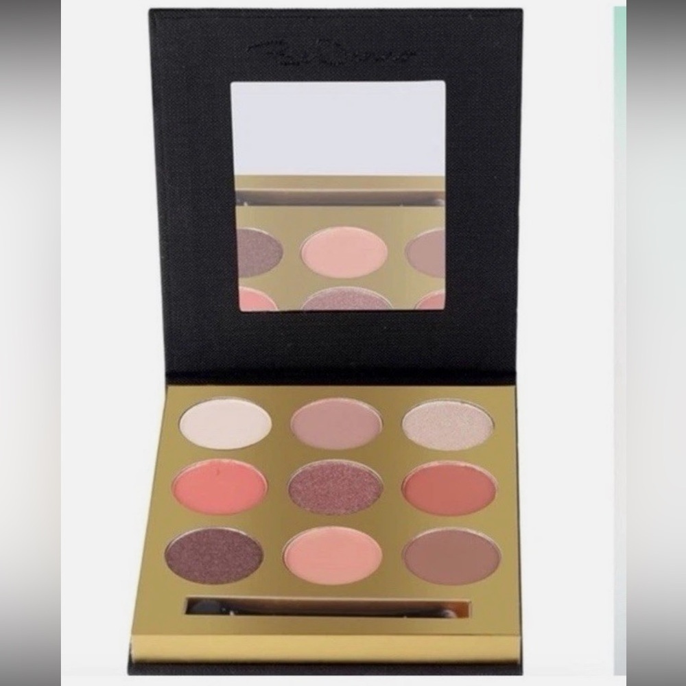 BeDenno 9-Color Eyeshadow Palette Matte Shimmer Neutrals Purple ES-907 New